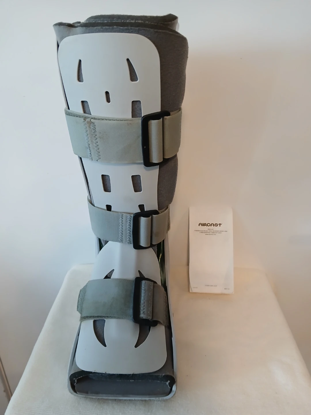 Aircast Walking Boot. It's available. Firm price. - photo 3