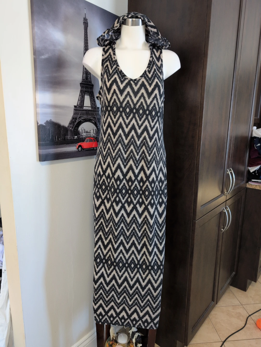 Sleeveless Maxi Dress with Hood