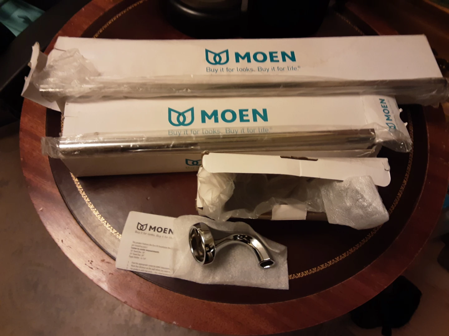 Moen Towel Bar and Paper Holder Set