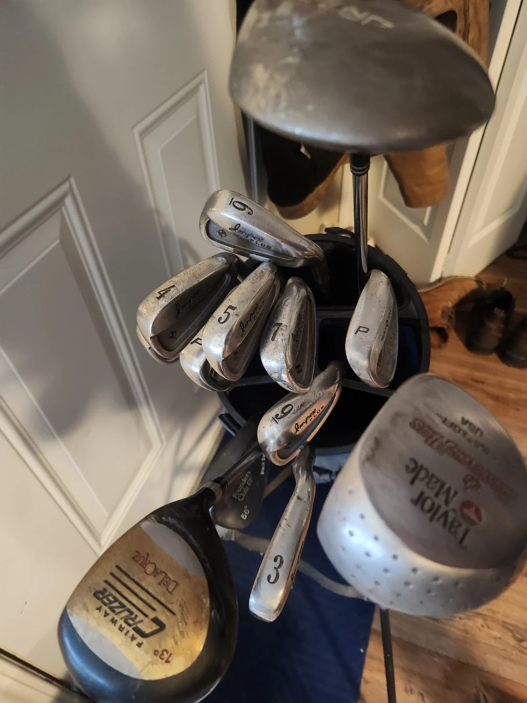 Golf Club Set with TaylorMade Driver and Golf Bag - photo 2