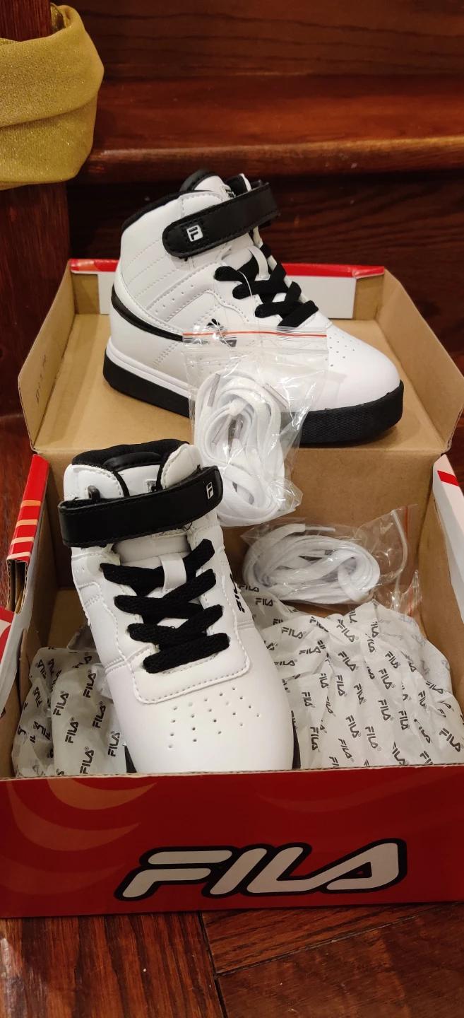 Kids FILA sneaker size 10 US - photo 2
