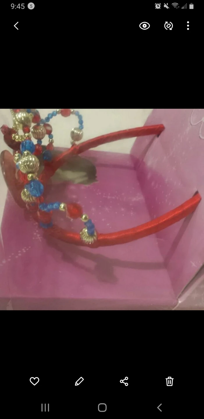 Disney Snow White Collectible Tiara - photo 4