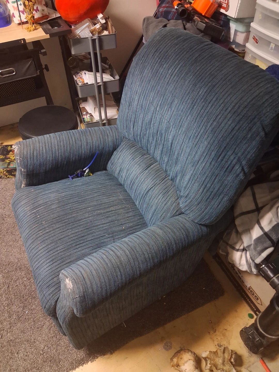 Blue Corduroy Recliner Chair - photo 3