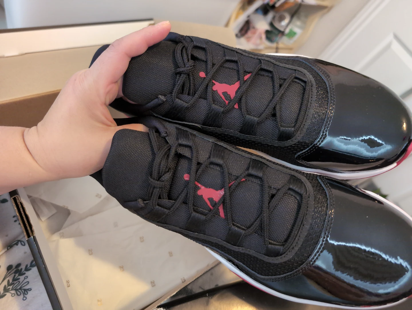 Air Jordan 11 CMFT LOW - photo 2