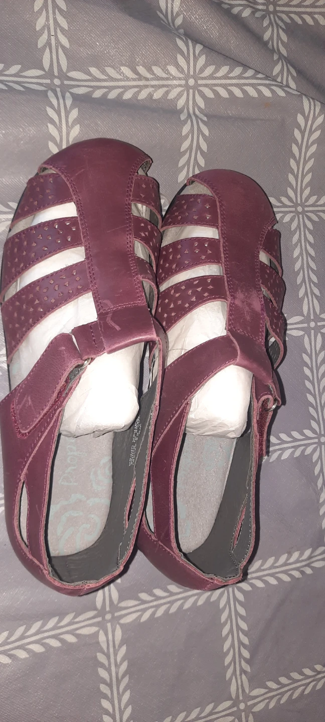 Propét Burgundy Leather Sandals