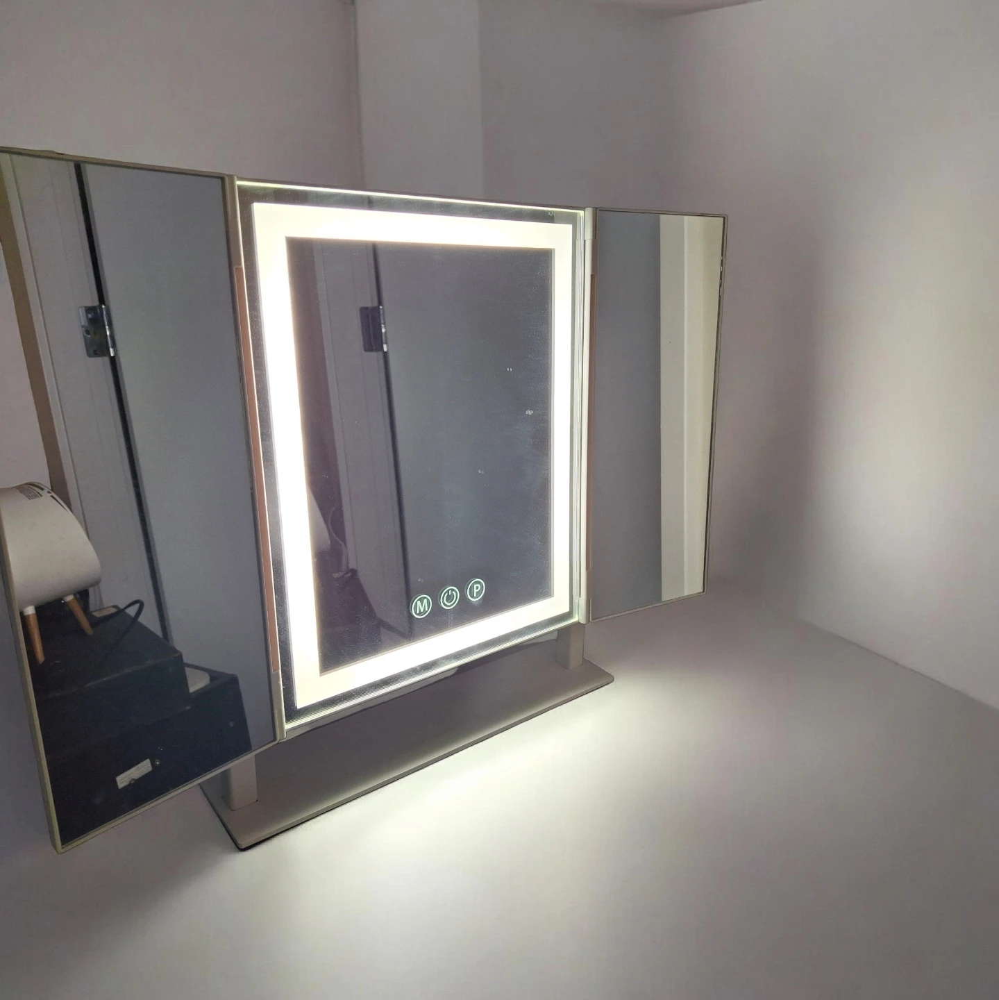 Tri-fold Lighted Makeup Mirror