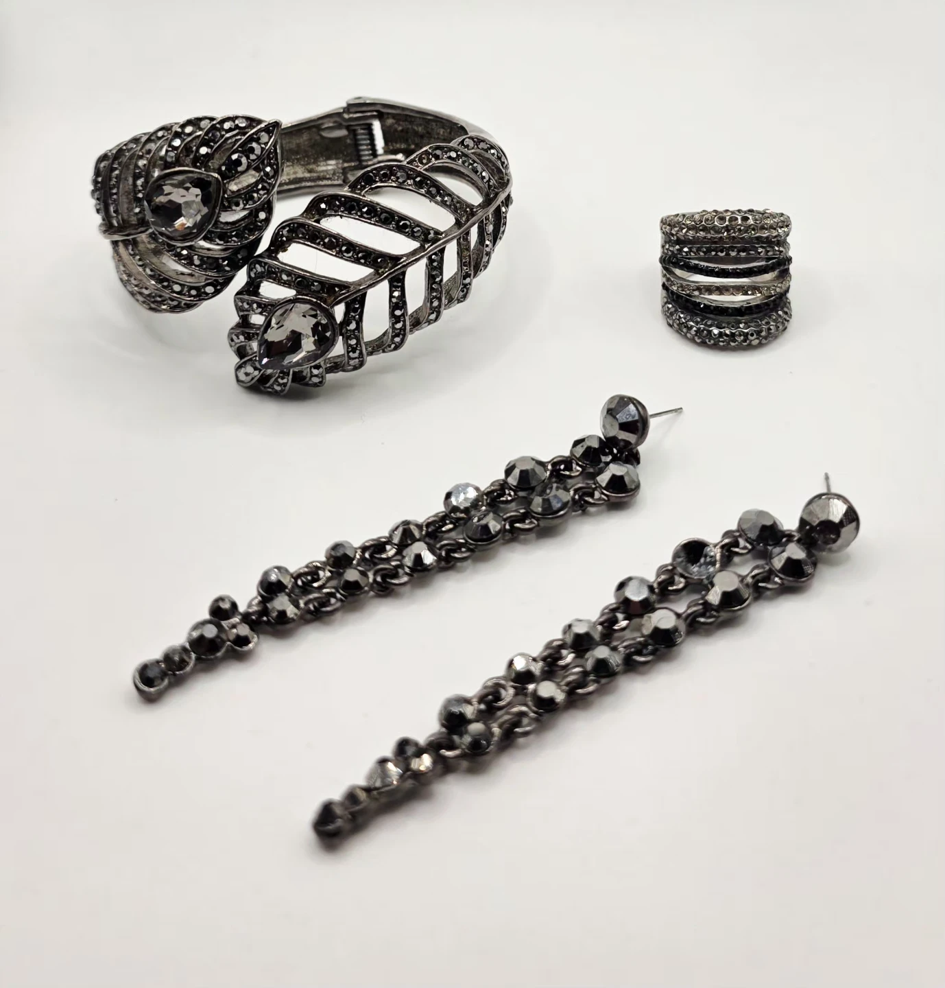 Rhinestone Feather Design Bracelet, Ring & Earring Set