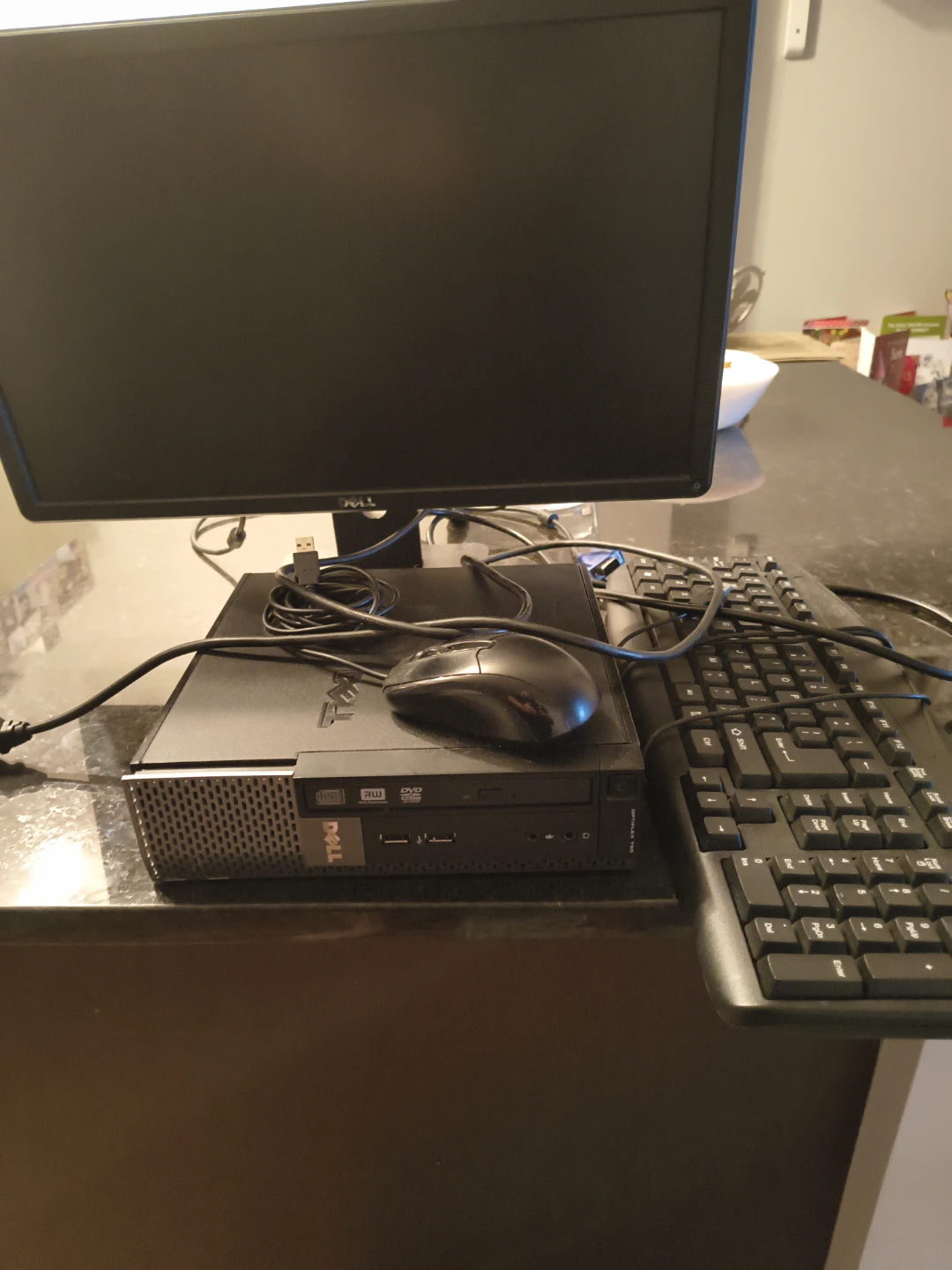 Dell Desktop Computer with Monitor, Keyboard, and Mouse