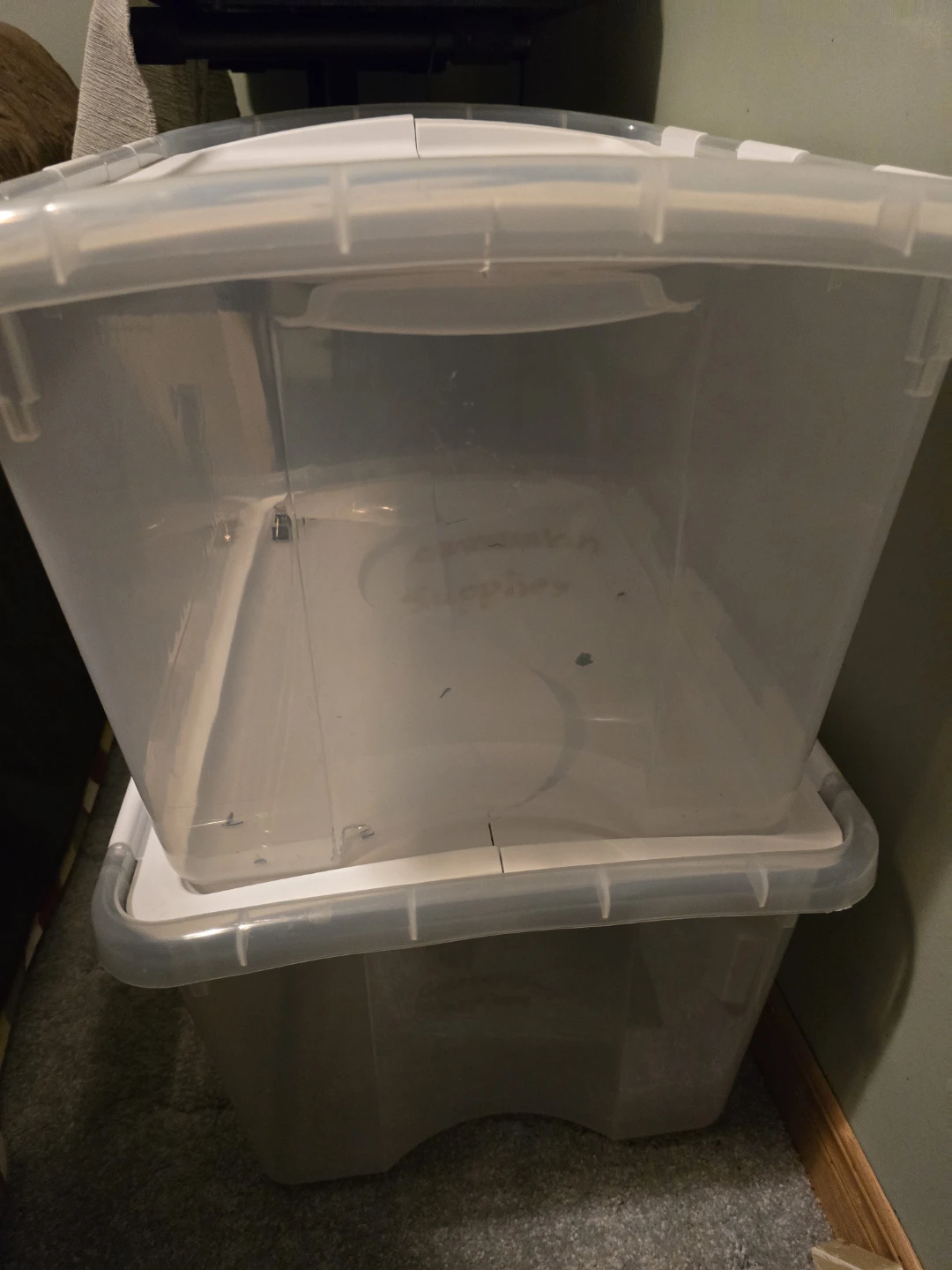 Sterilite Storage Tote 🏆