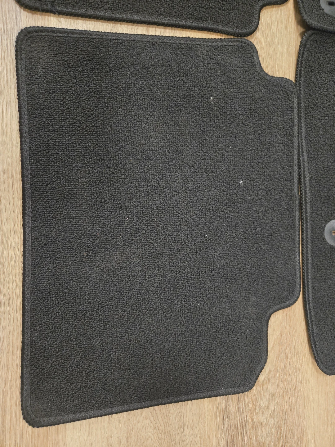 Set of 4 Black Forte Floor Mats - photo 5