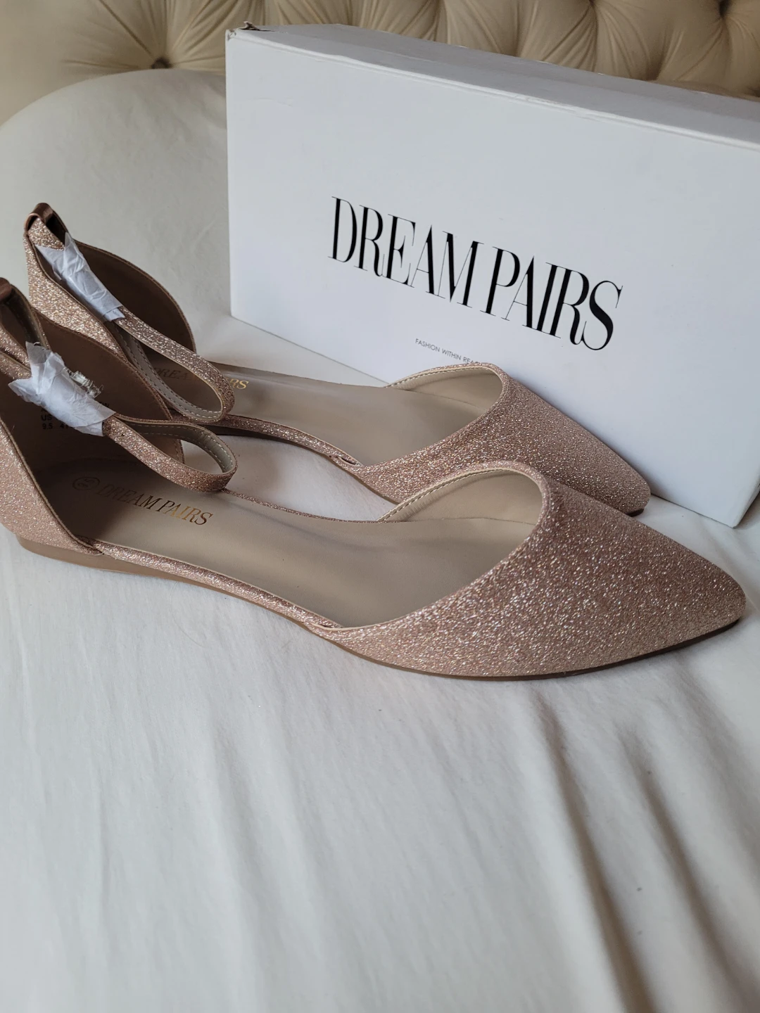 NEW IN BOX Rose Gold Glitter Flat Pointed Shoes - US 9.5
