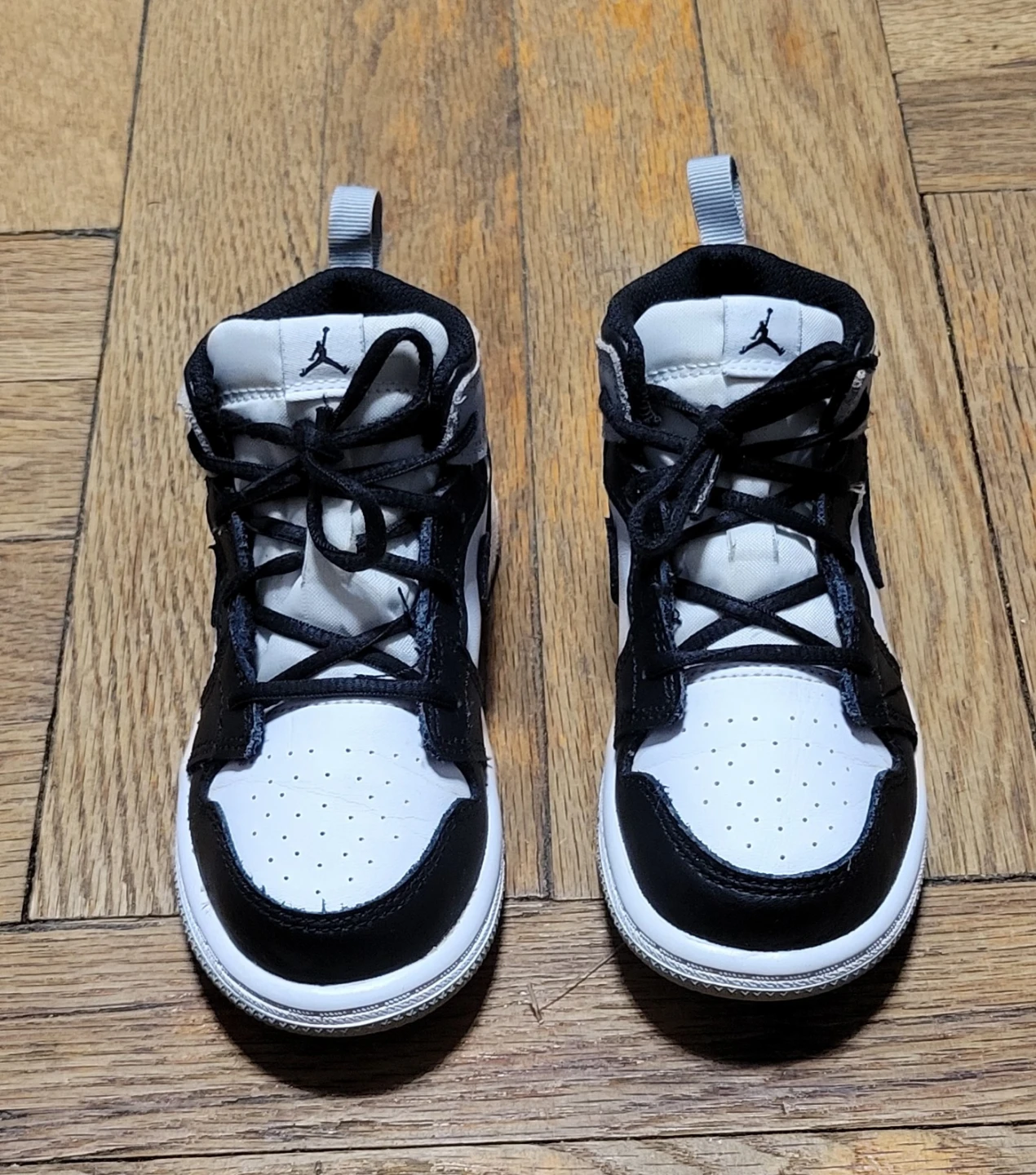 Nike Air Jordan 1 Mid Toddler Shoes Size 9C - photo 2
