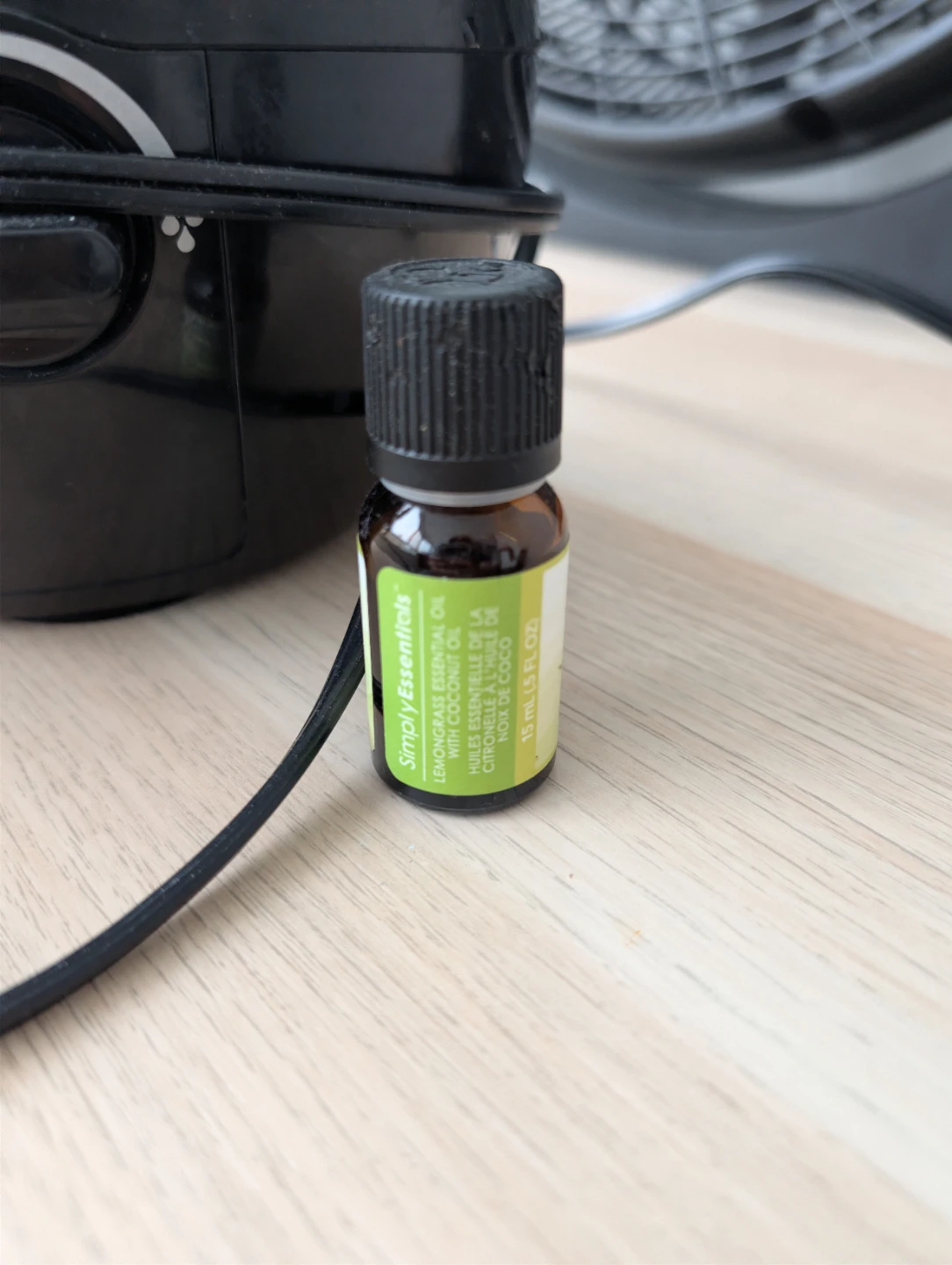 Honeywell Humidifier with Essential Oil - photo 2