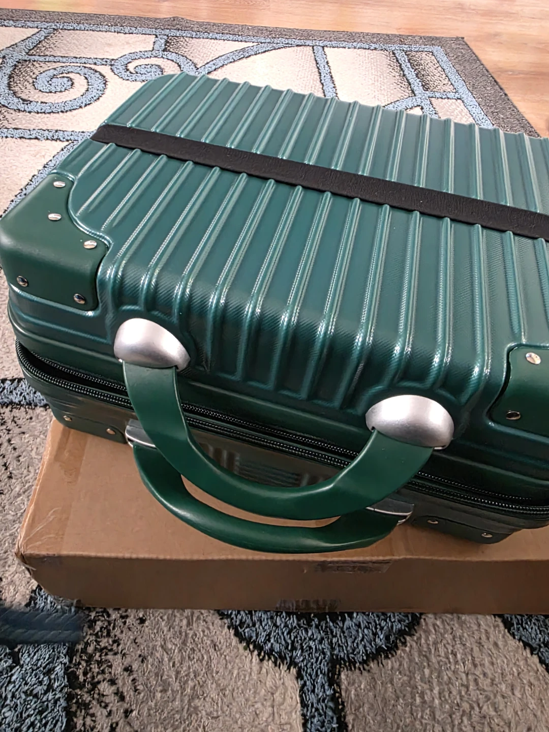 Green Hard Shell Carry-On Suitcase - photo 2