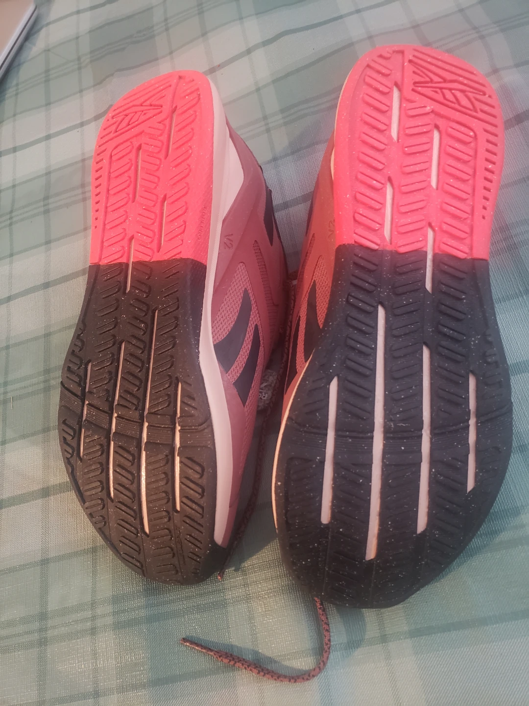 Reebok Nanoflex Adventure TR 2 Women's Training Shoes - Size 8.5 - photo 3