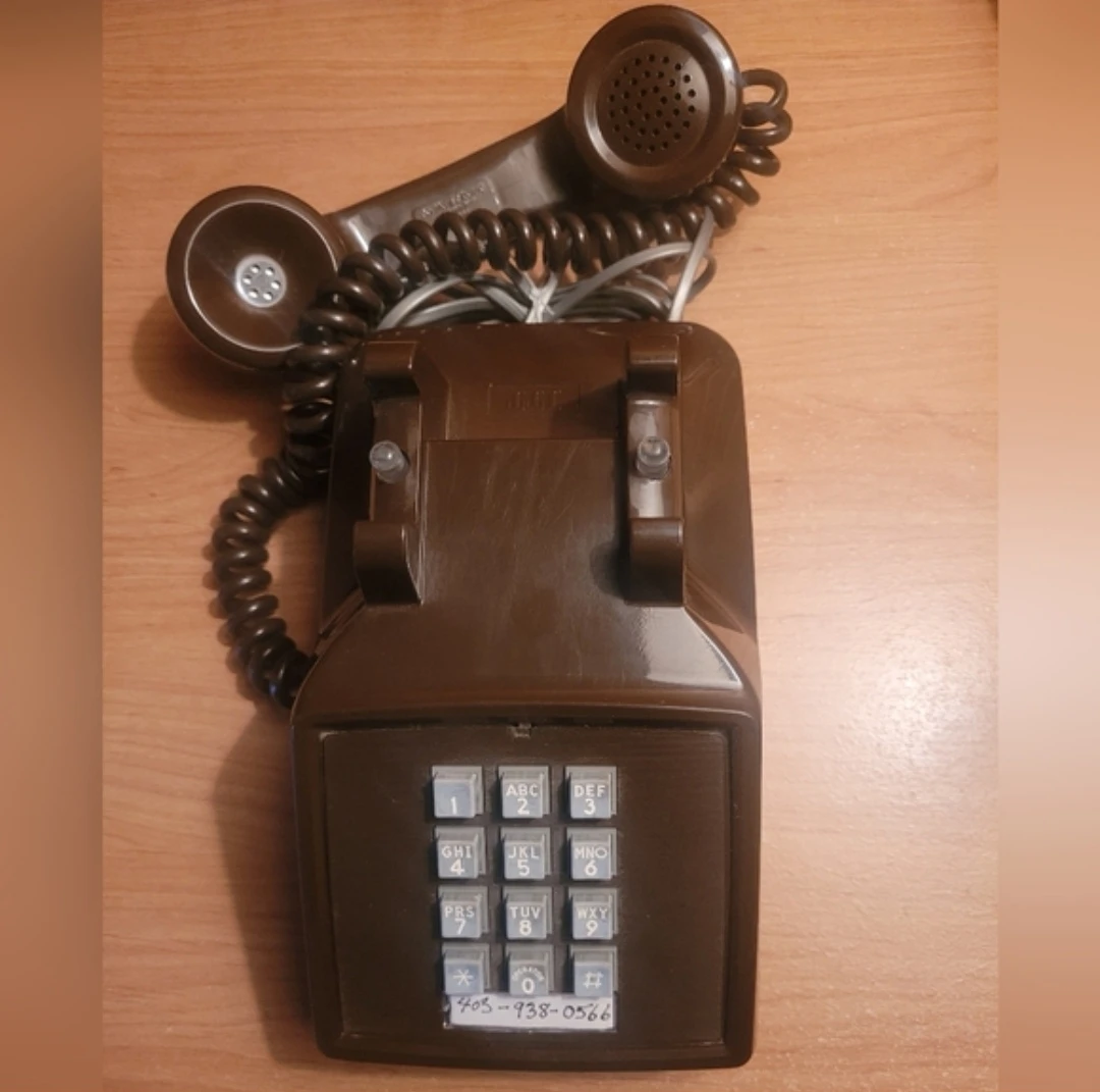 Vintage Push Button Telephone - photo 2