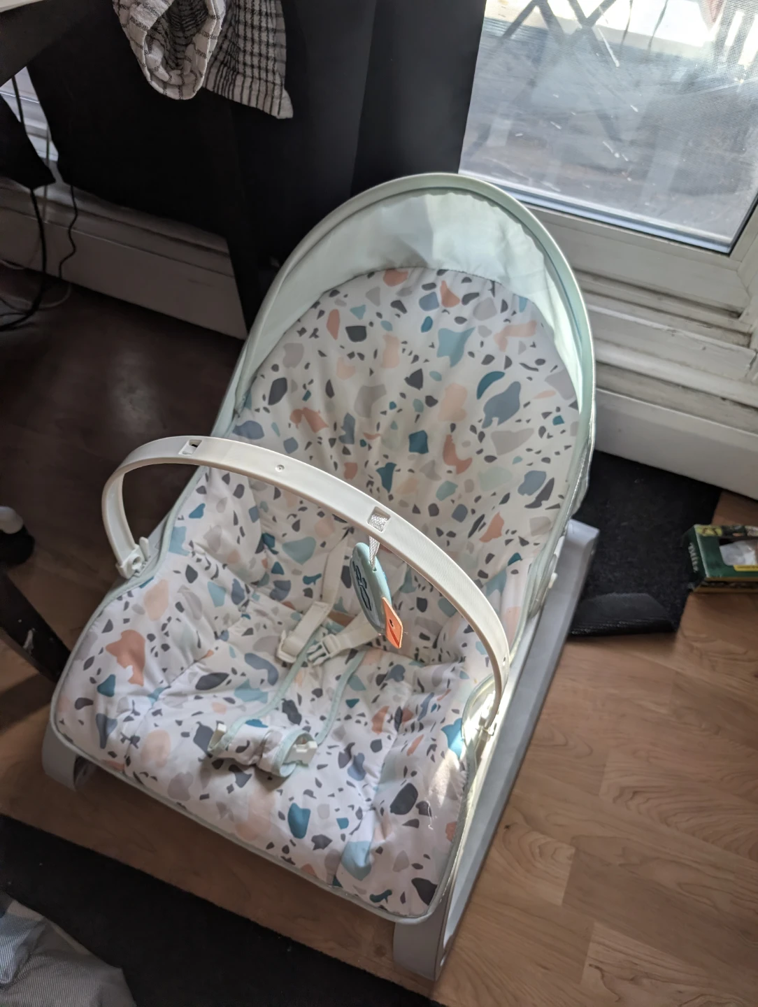 Vibrating Baby Bouncer Chair 🏆