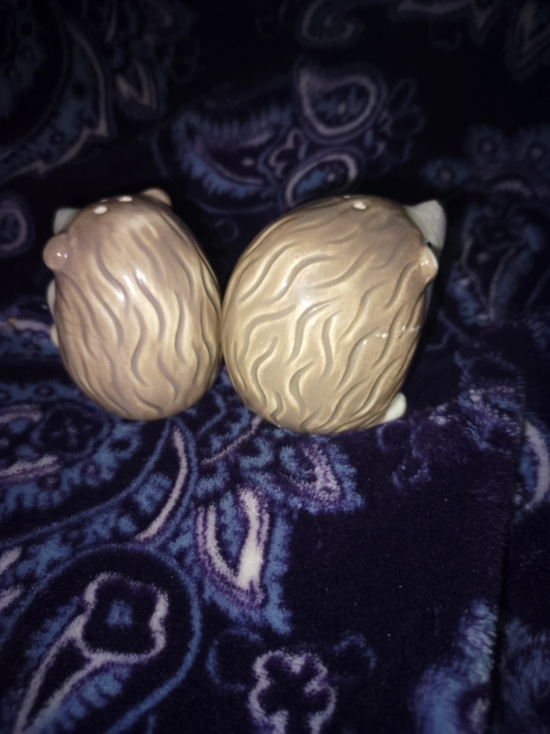 Hedgehog Salt and Pepper Shakers - photo 3