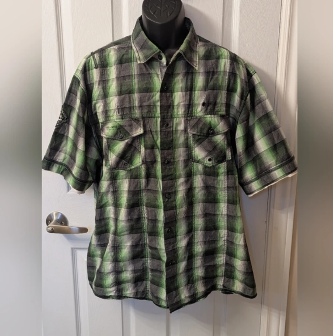 Green Plaid Short Sleeve Button-Up Shirt