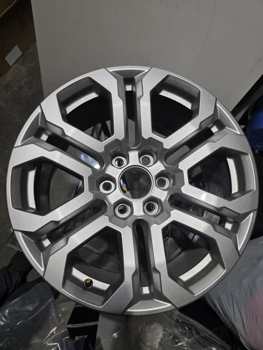 20 inch alloy wheels
