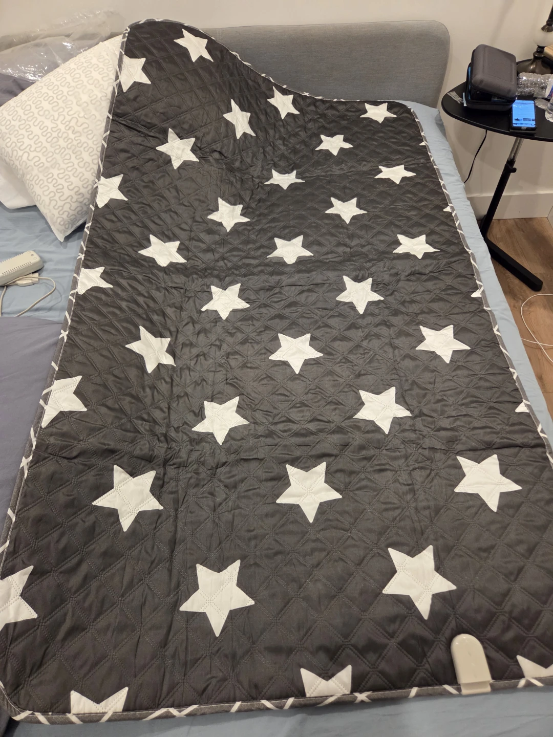 Electric Heated Blanket with Star Pattern