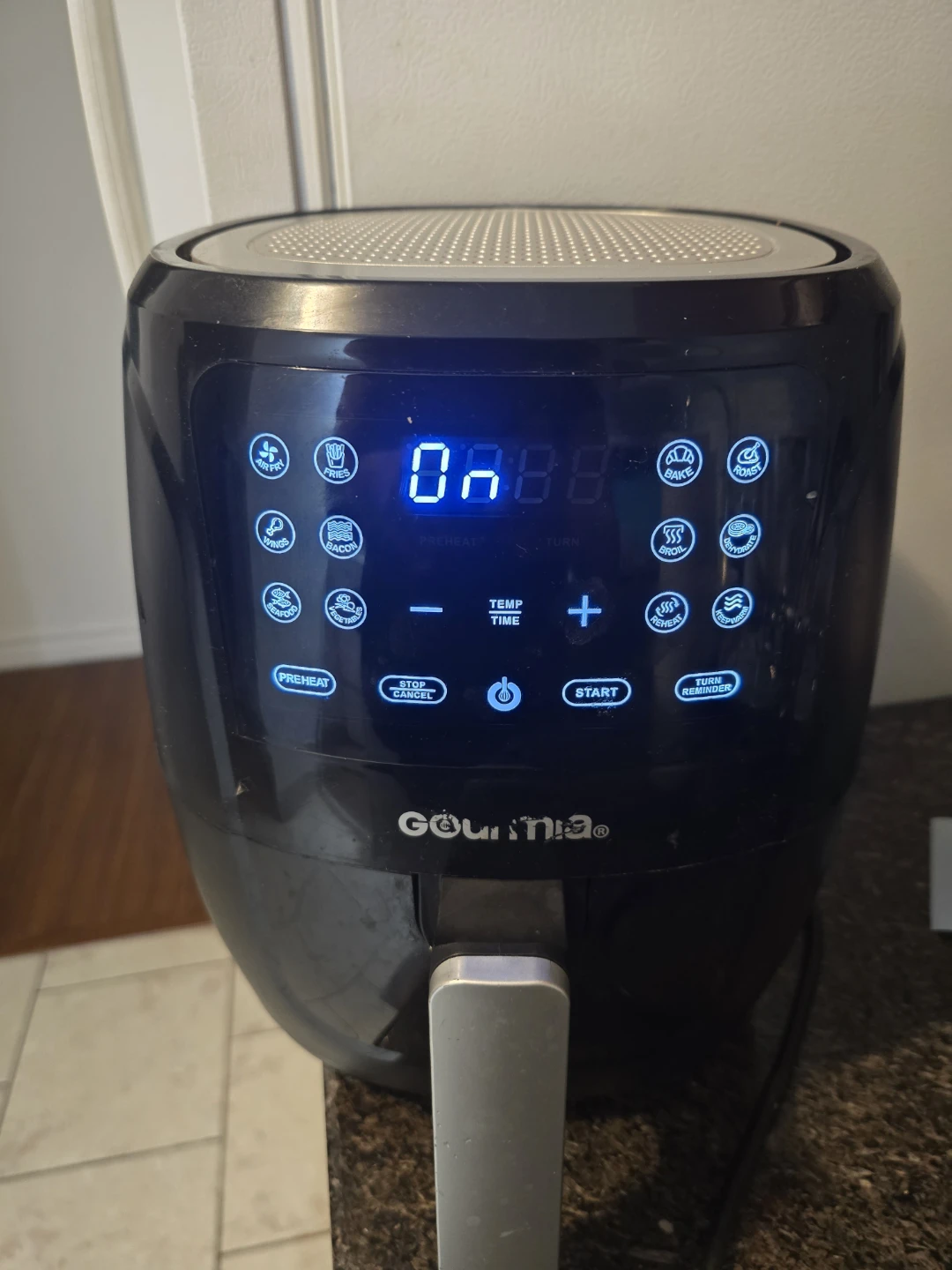 Gourmia Air Fryer - photo 2