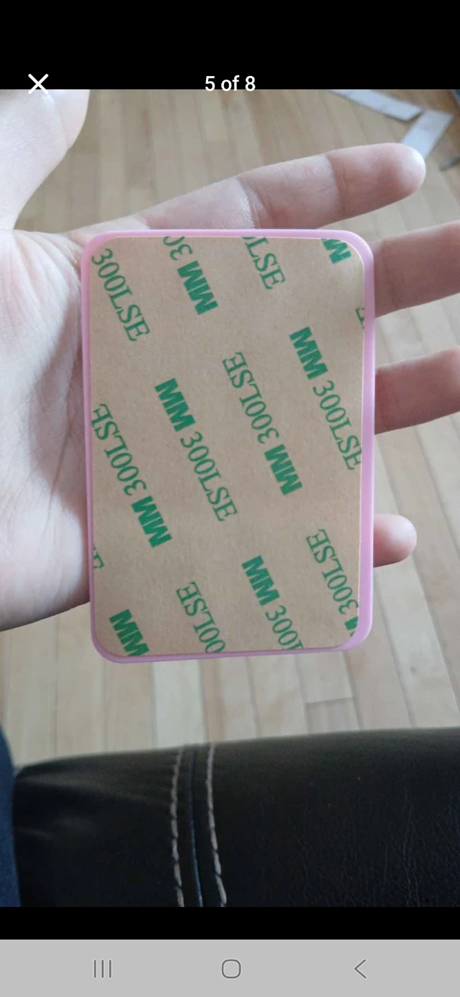 Pink suction cup grips for phones - photo 4