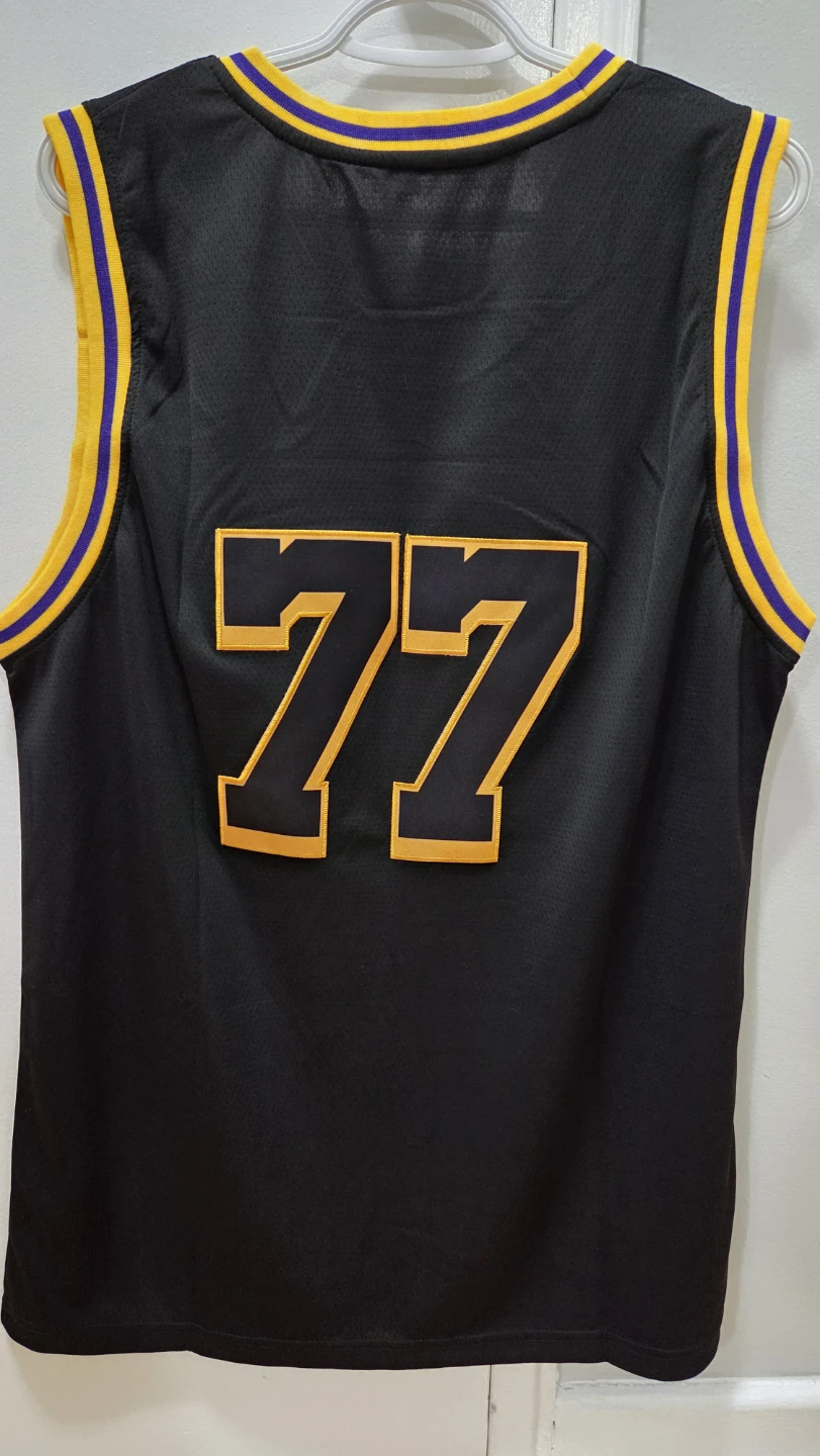Luka Doncic - Basketball Jersey L size *new - photo 3