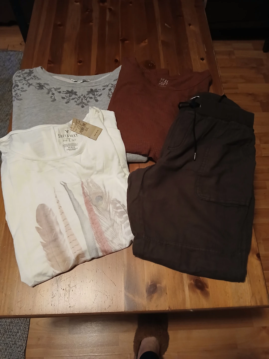American Eagle Soft & Sexy T-Shirt Bundle