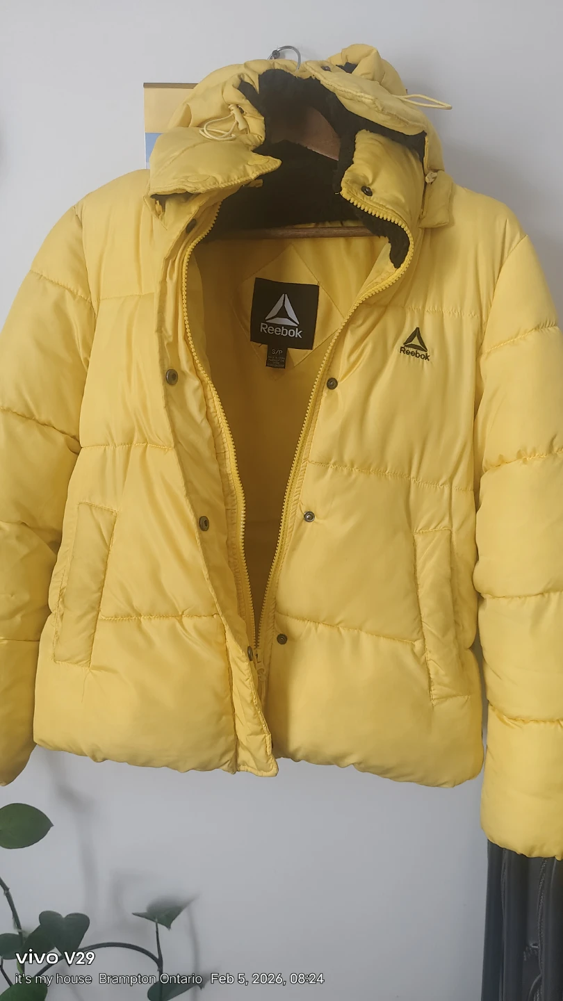 Reebok Puffer Jacket - Yellow - S/P