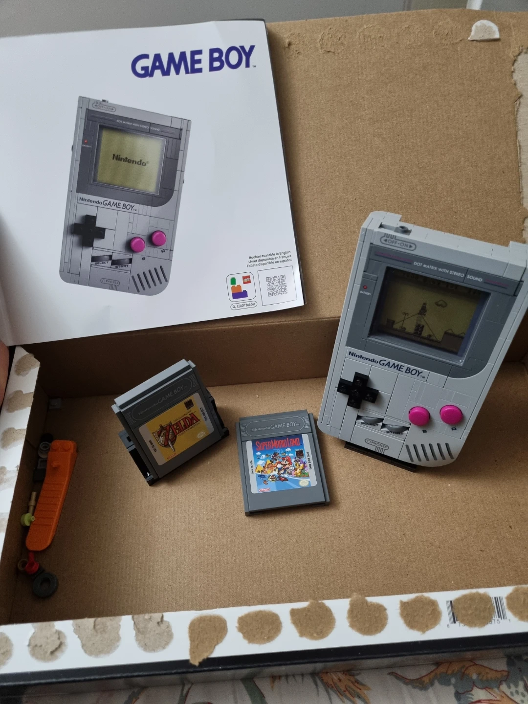 LEGO Nintendo Game Boy Set - photo 2