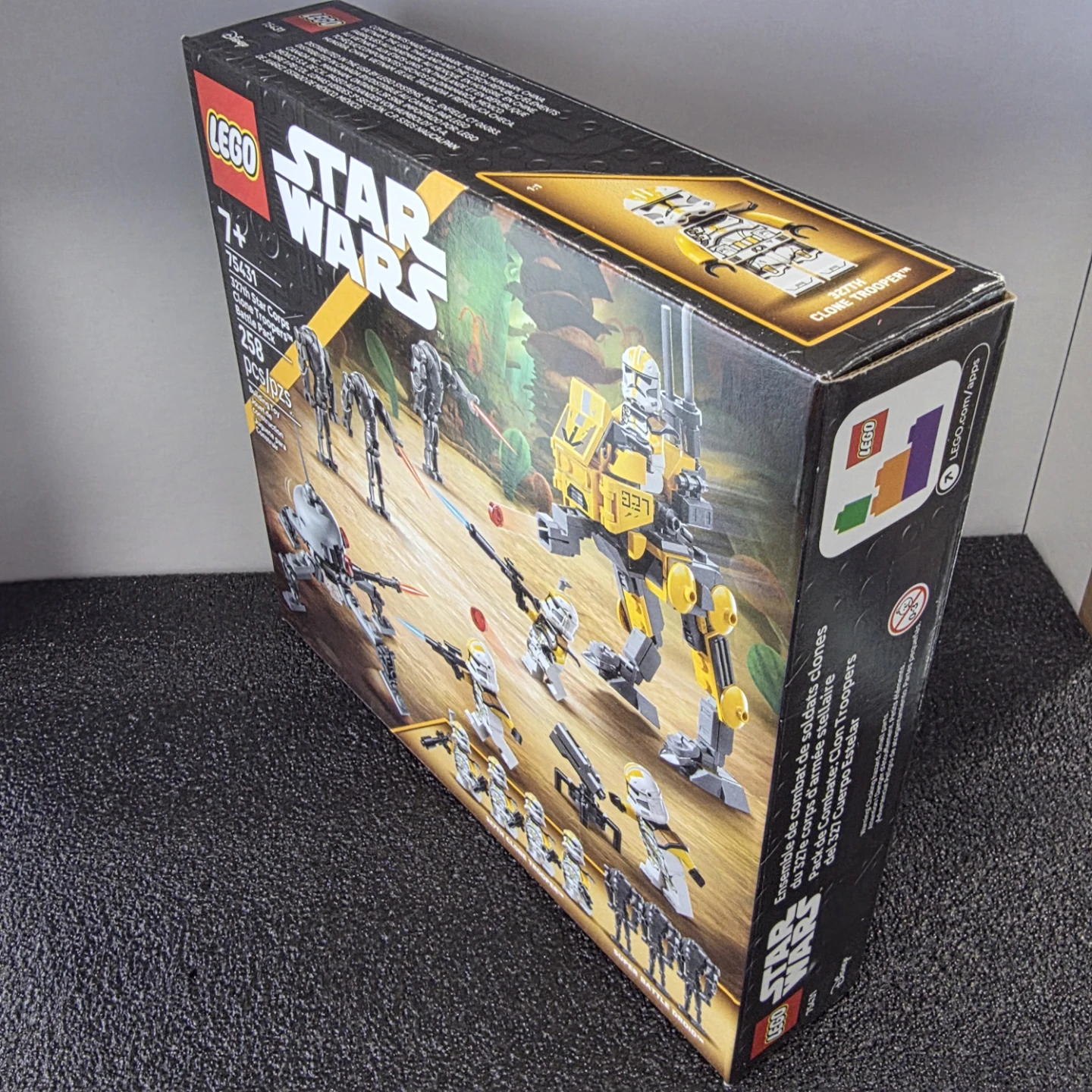 LEGO Star Wars 75431 327th Star Corps Clone Troopers Battle Pack - photo 2