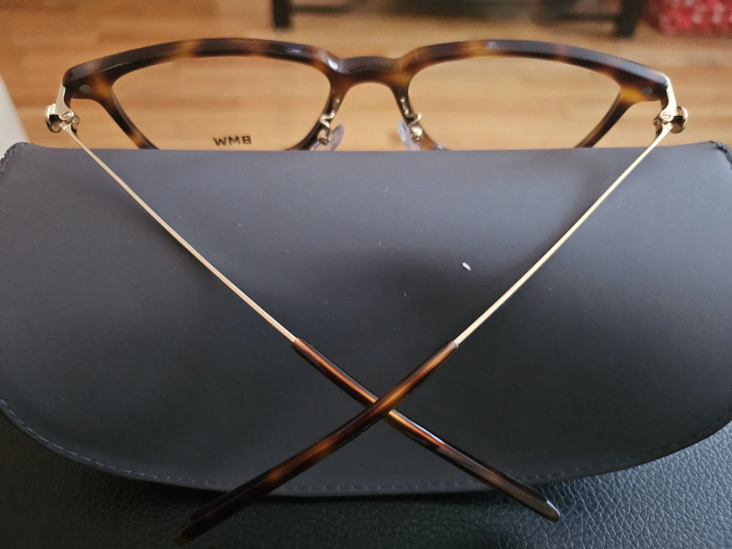 BMW Tortoiseshell Eyeglasses with Case and Cloth - photo 5