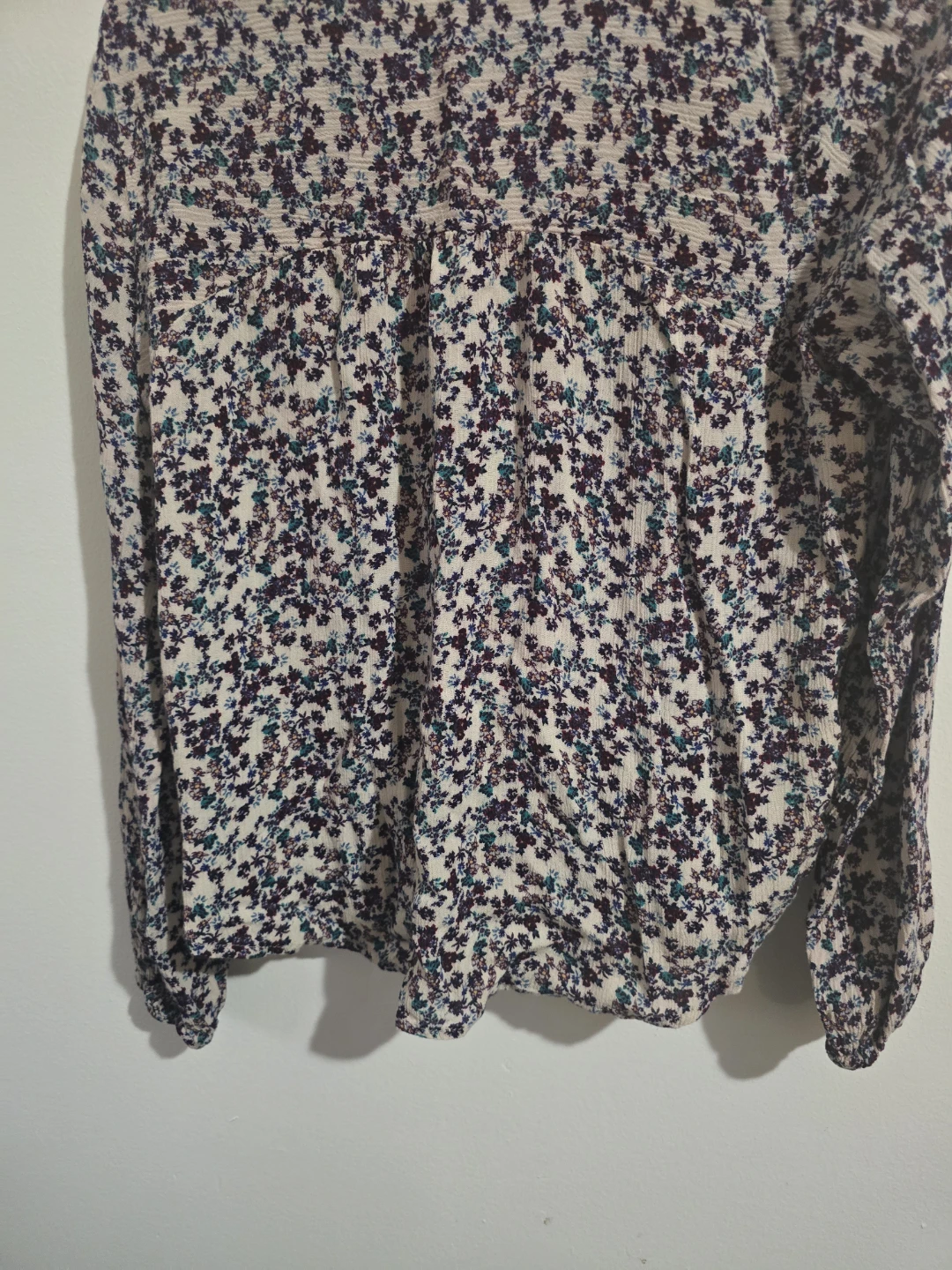 Mossimo Floral Wrap Long Sleeve Blouse - photo 3