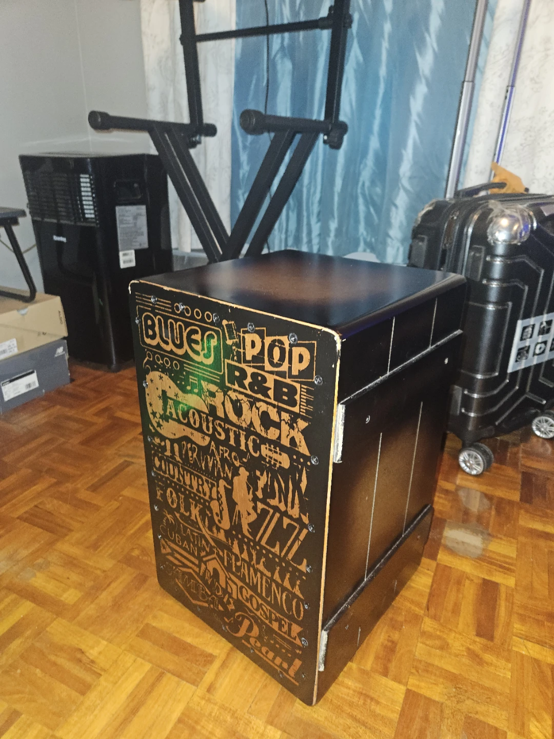Cajon /drum DOUBLE SNARE- With protective carry bag.