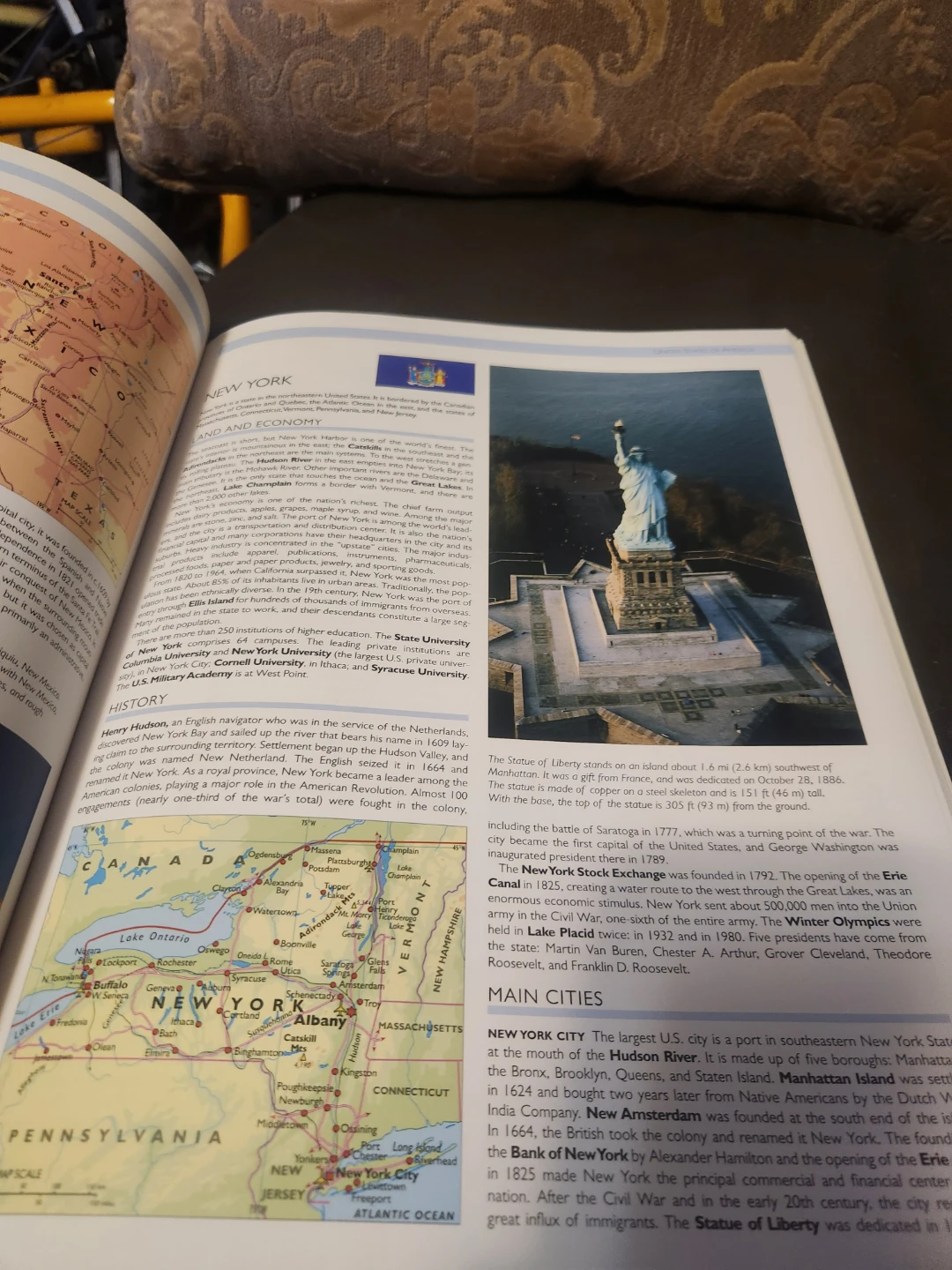 Firefly Atlas of North America: United States, Canada & Mexico - photo 3