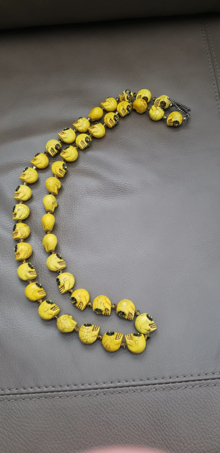 The She-Bee Sugar skull necklace - photo 2