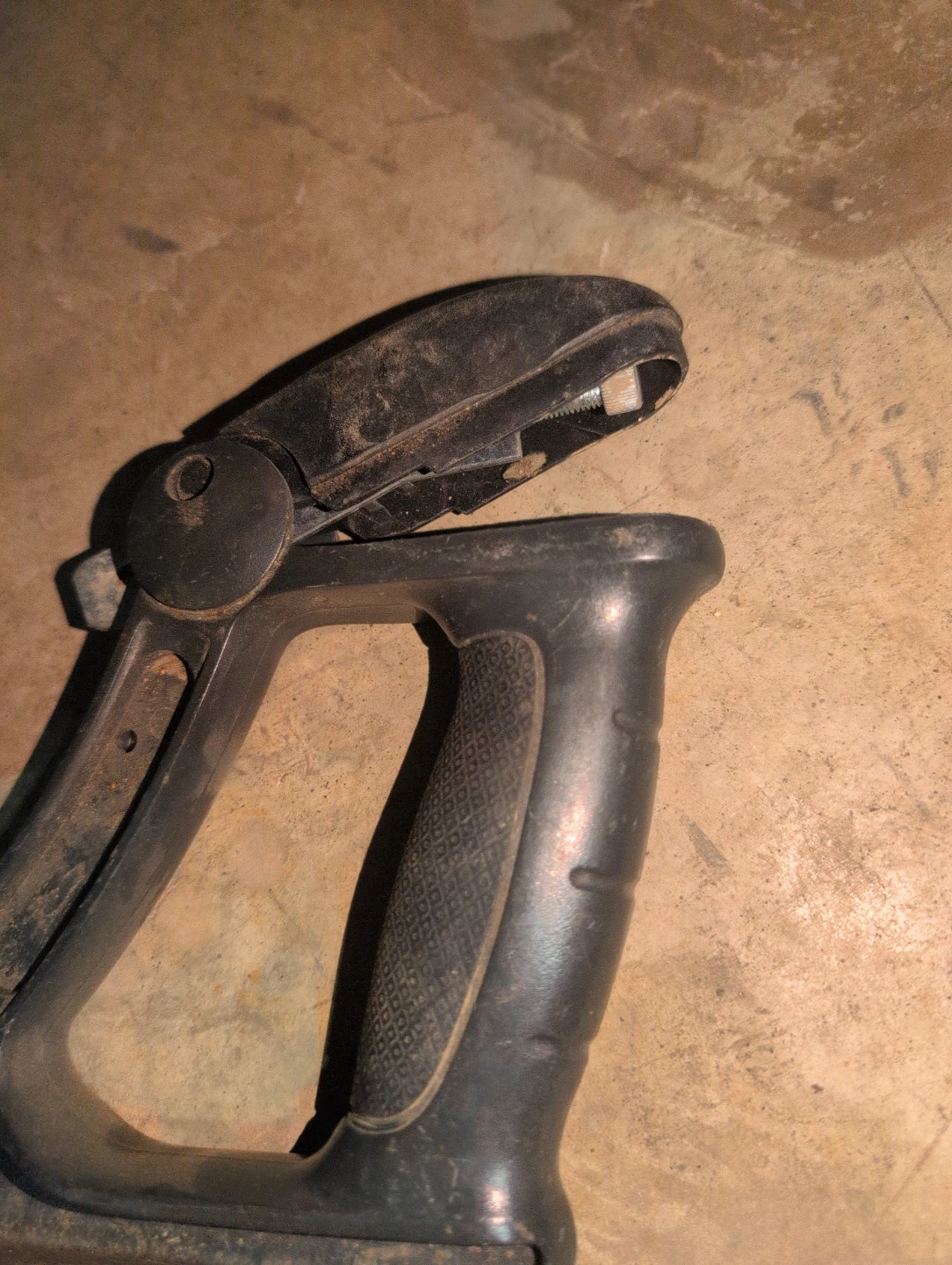Black Plastic Pipe Cutter Handle - photo 2
