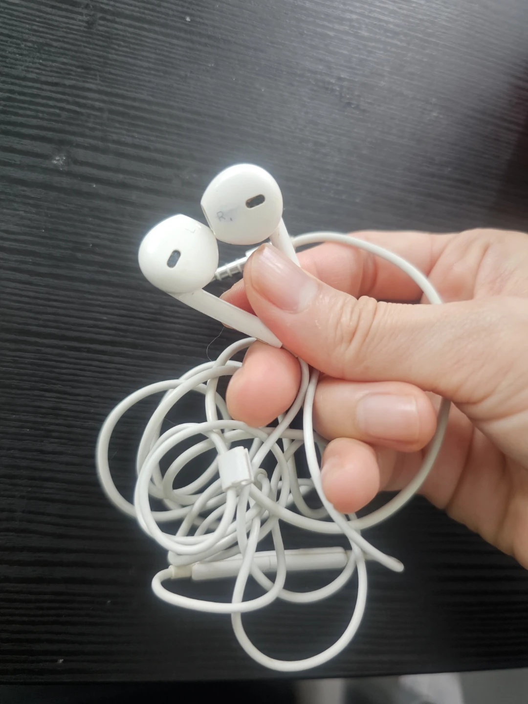 Apple EarPods with 3.5mm Jack - photo 3