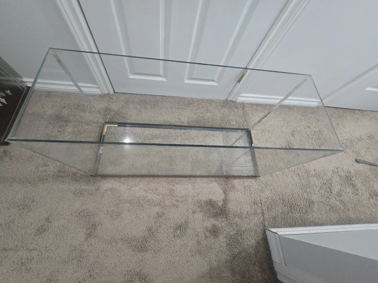 35 Gallon Glass Aquarium Tank - photo 2