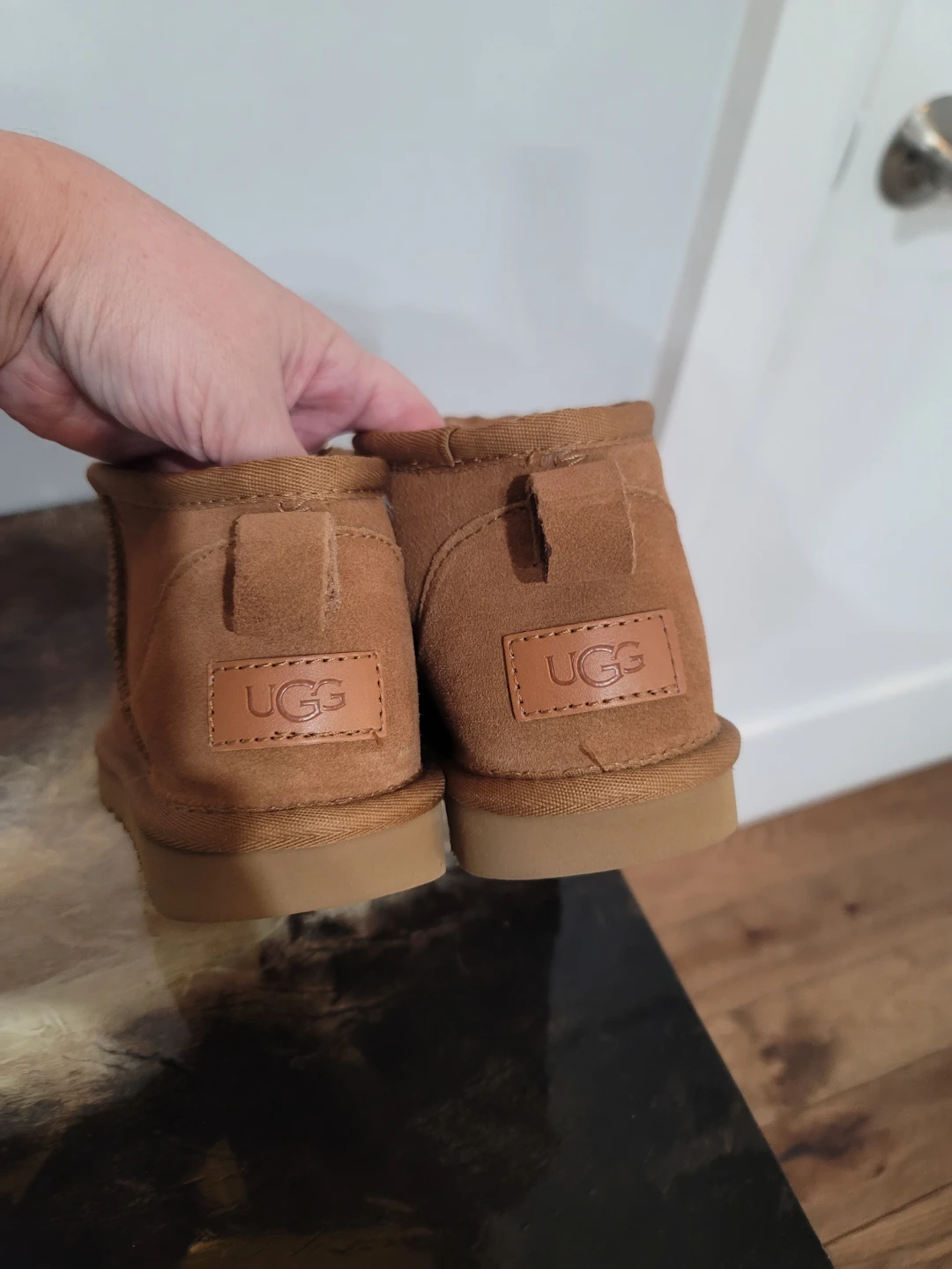 New UGG Mini Boots - Chestnut - photo 2
