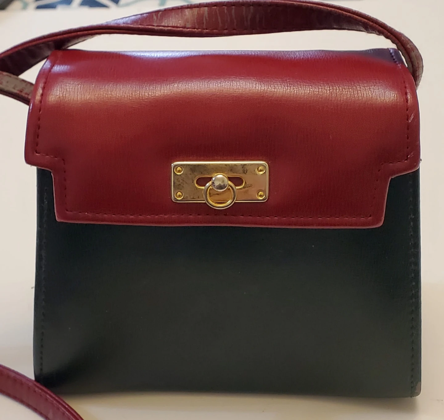 Bifold Handbag with Red and Black Colour Block
