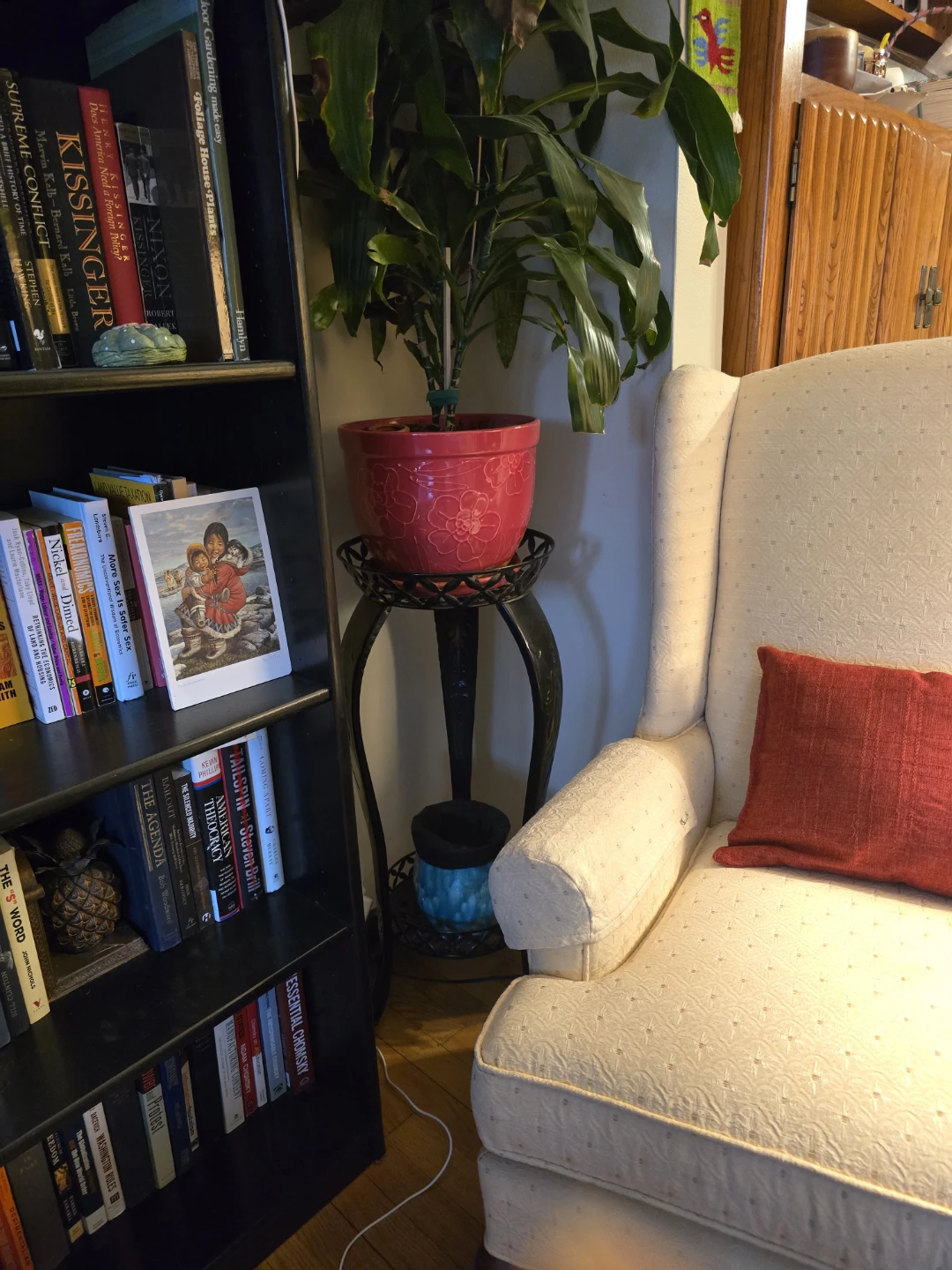 Pair of decorative Metal Plant Stands