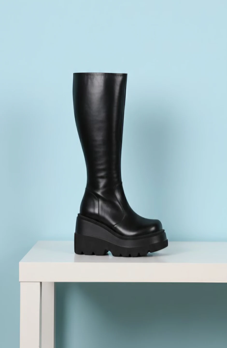 Black Platform Knee-High Boots. Size 11 - photo 2