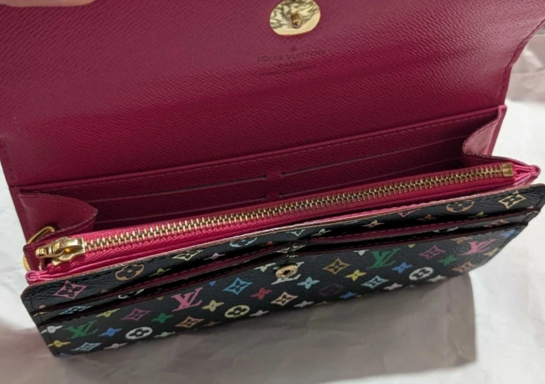 Louis Vuitton Wallet - photo 4