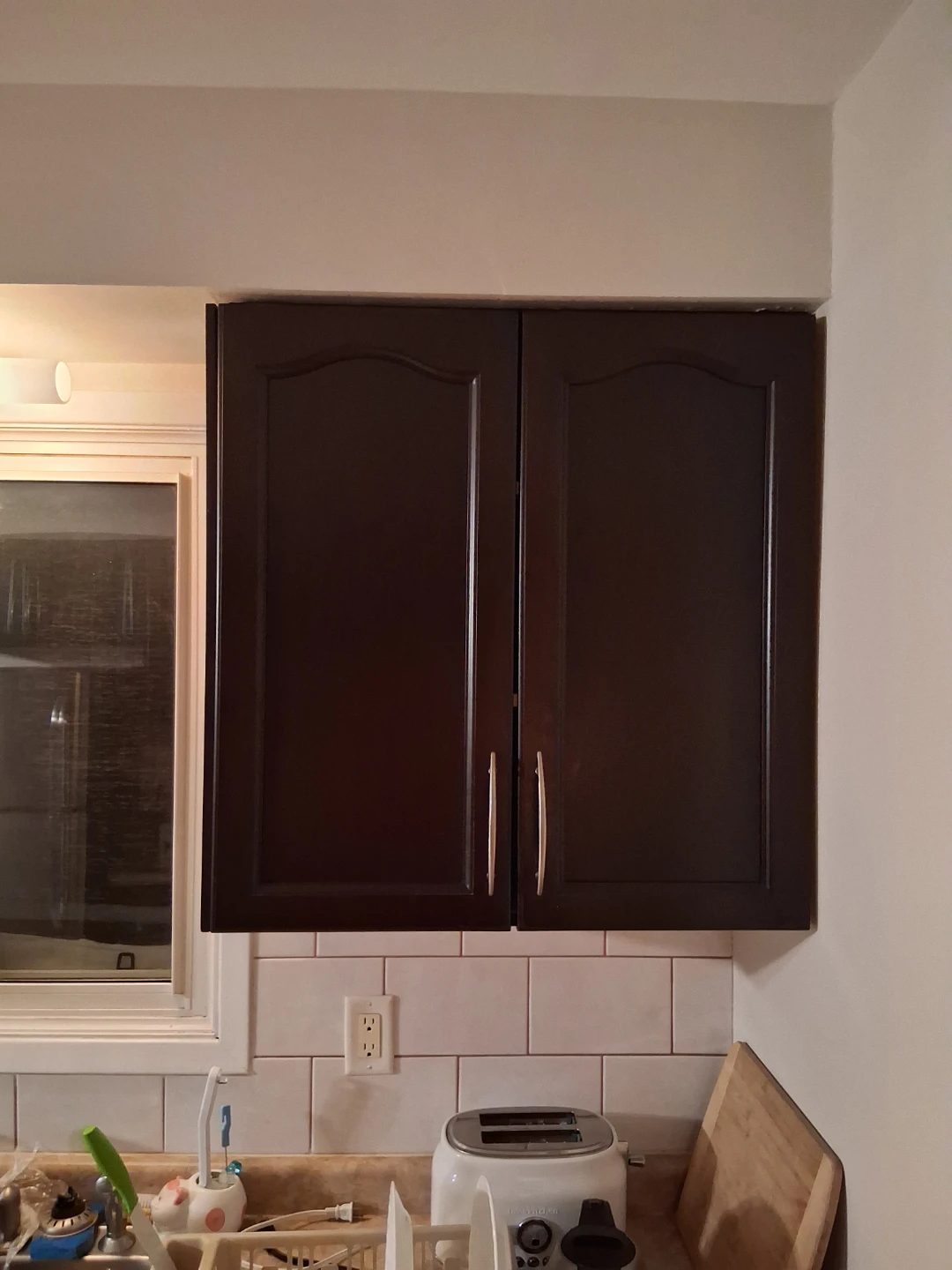 Dark Brown Kitchen Cabinets