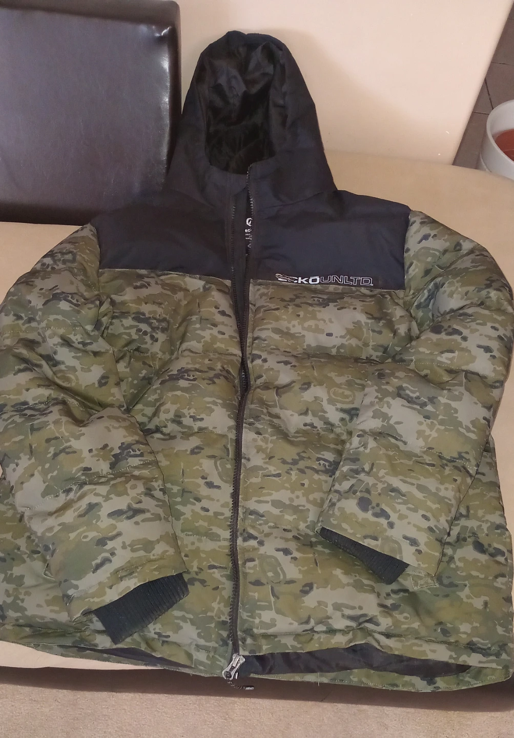 Ecko Unltd. Men's Puffer Jacket - XL 🥕