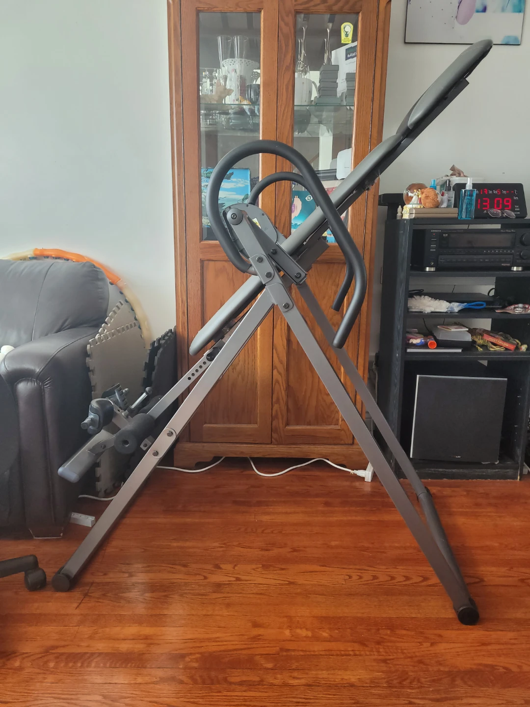 Innova Fitness Inversion Table - photo 2