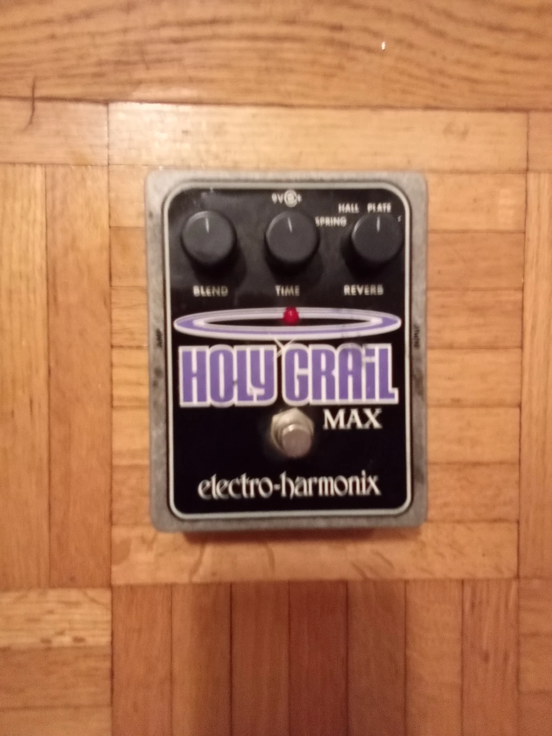 Electro-Harmonix Holy Grail Max Reverb Pedal