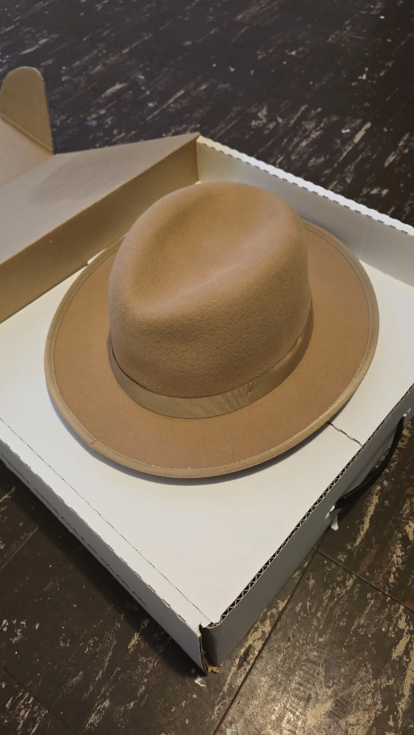 Bruno Capelo Luxury Hat